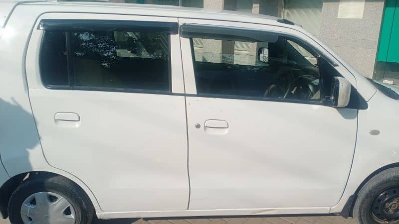 Suzuki Wagon R 2017 5