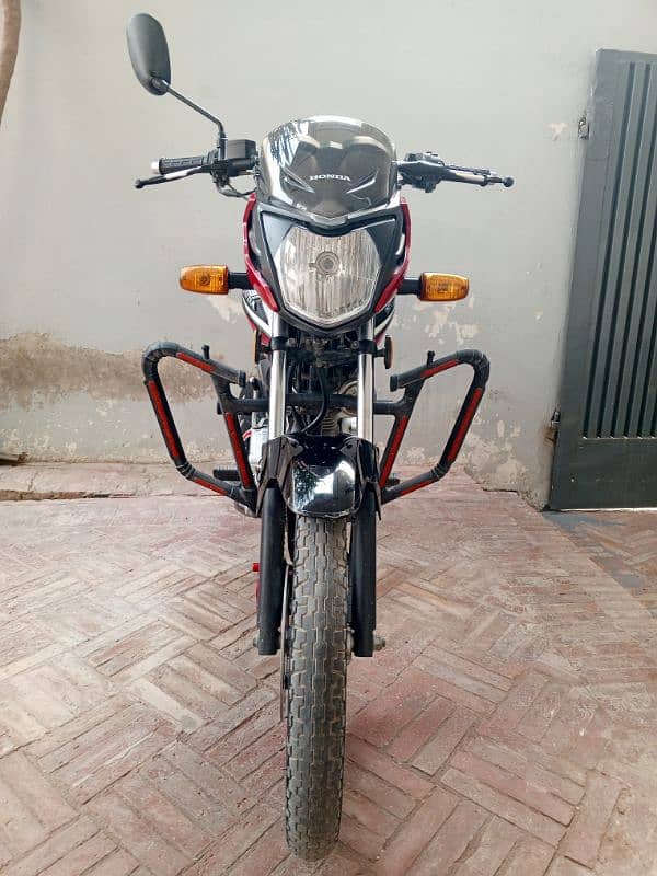 Honda cb 125 f 8