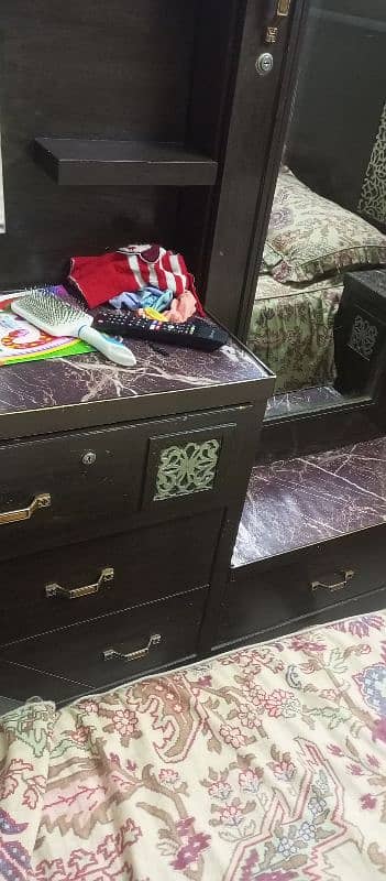 dressing table 2