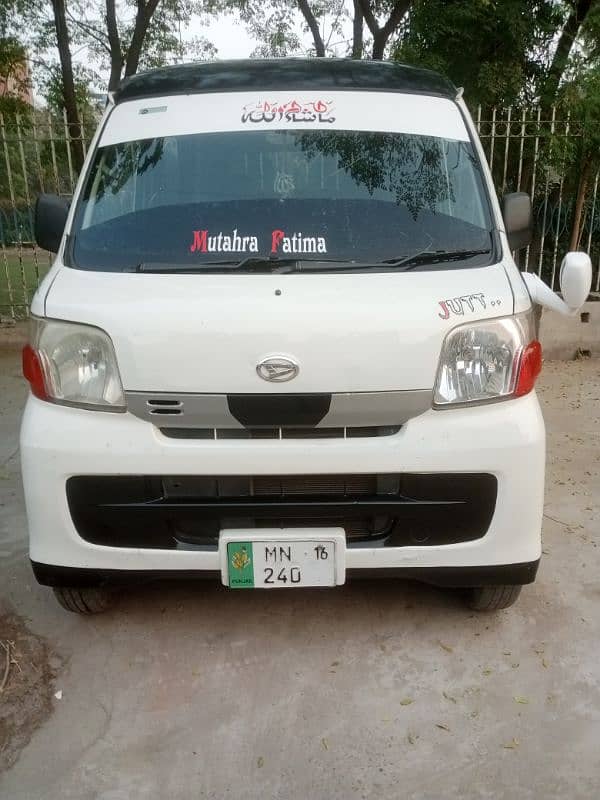 Daihatsu Hijet 2016 3