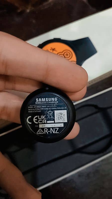 Samsung Galaxy Watch 4 44mm Condition 10/10 9