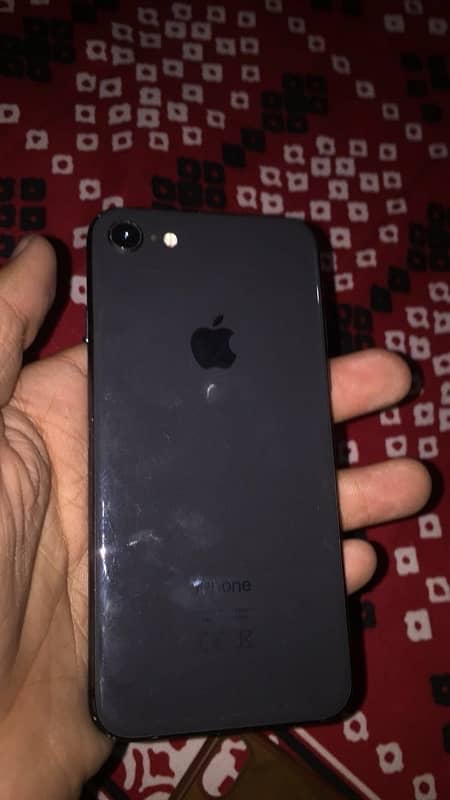 iphone 8 non pta condition 10/8.5 water pack 1