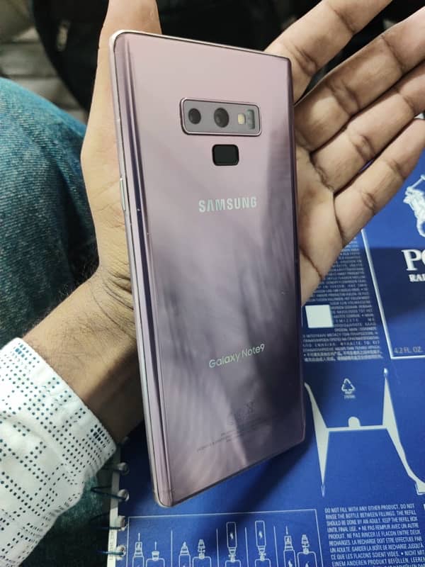 Samsung Galaxy Note 9 2