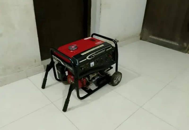 For Sale 3.5 Kv 5 Month used  Engine Pack moter copper 100% 3