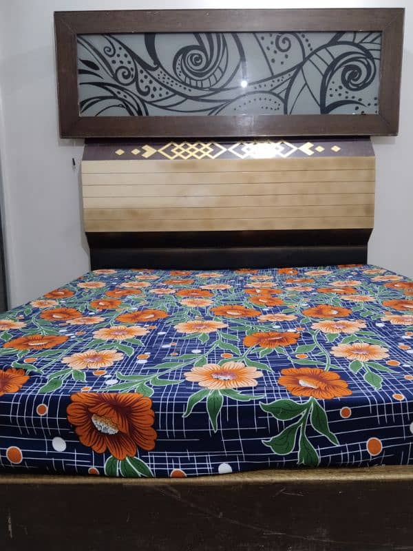 wooden bed for sell 1