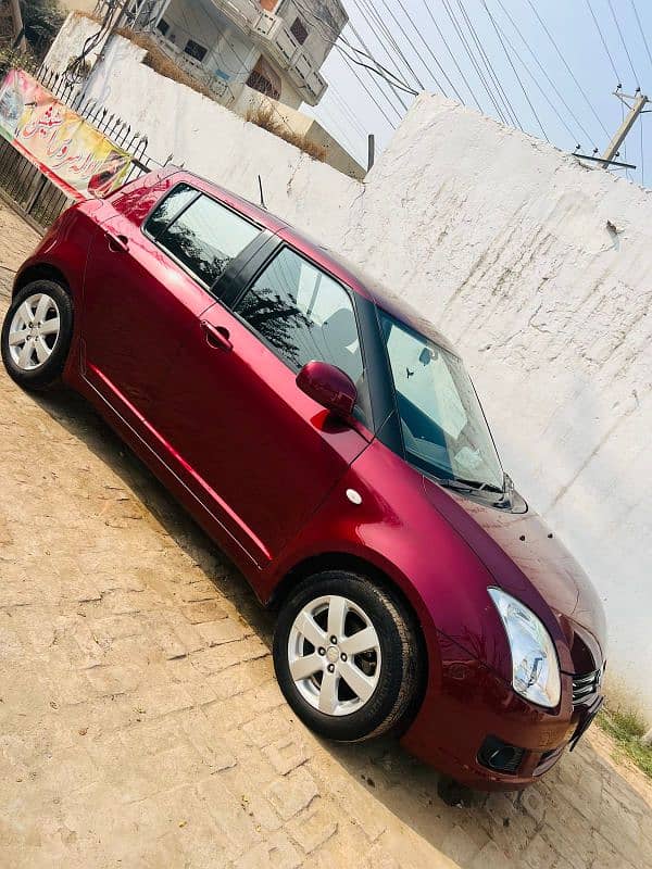 Suzuki Swift 2013 1.3 dlx 0