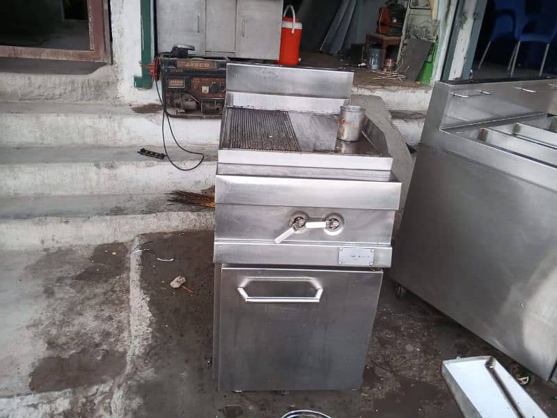 fryer and hot plate 3