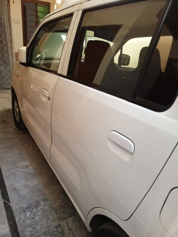 Suzuki Wagon R 2019 4