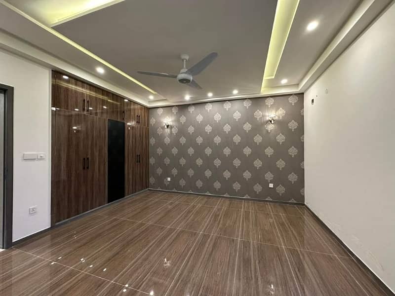 10 Marla Architect Designer house double higghted lobby bahria 6