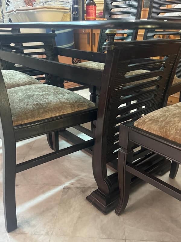 dining table with six chairs  in excellent condition for urgent sale 1