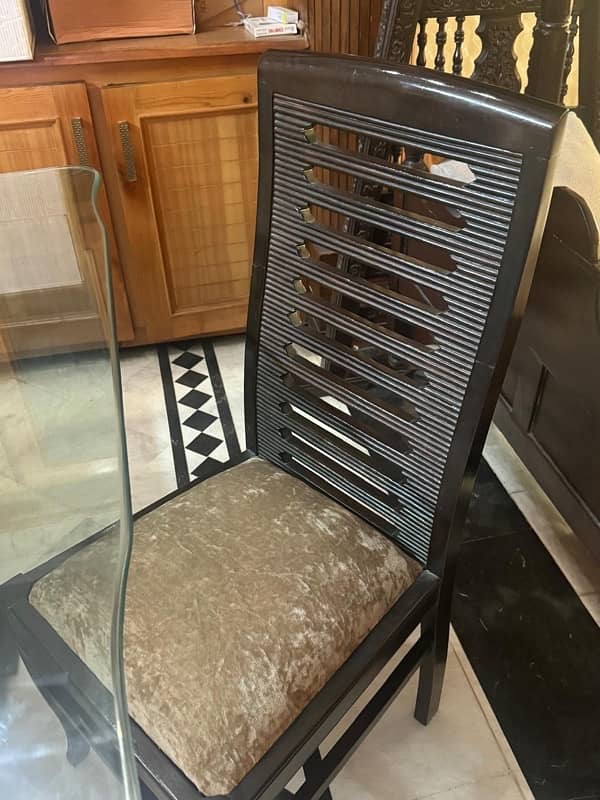 dining table with six chairs  in excellent condition for urgent sale 2