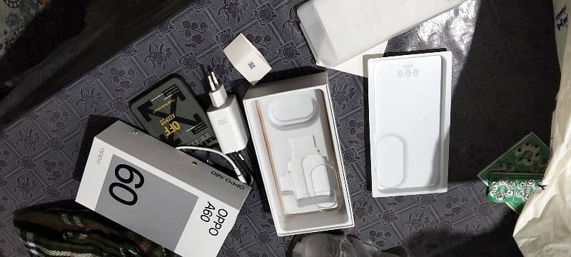 oppo a60 full new just 7 days used 256gb 6