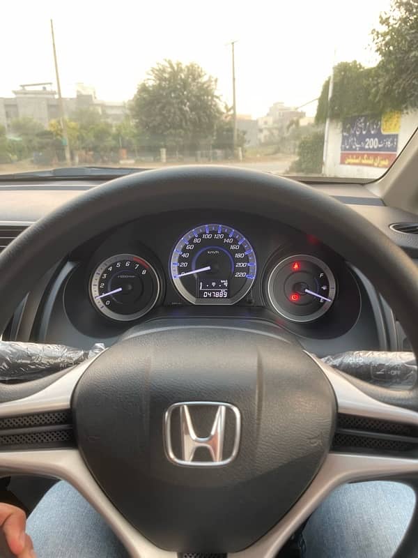 Honda City Aspire 2016 6