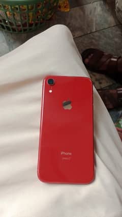 iPhone xr 64 gb battery 75 codition 10/10 PTA fce id grny ki wja sy ni