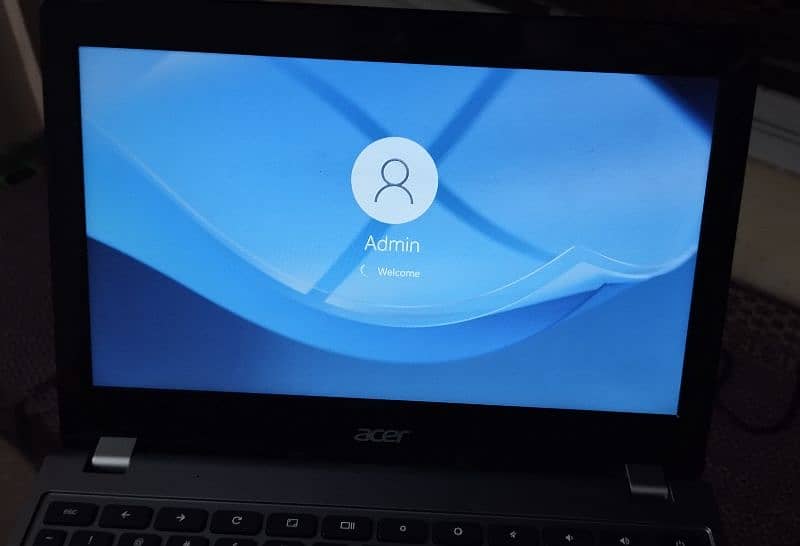 Acer | C740 | 128GB Storage | 4GB RAM | 11.6″ Display | Windows 10 1