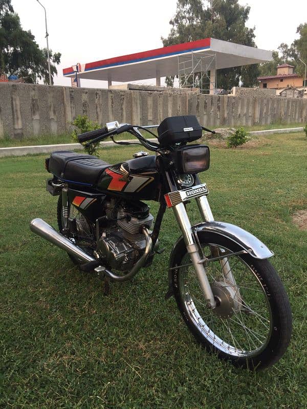 Old model Honda 125 brand New condition03119046336 0