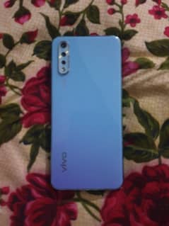 Vivo s1