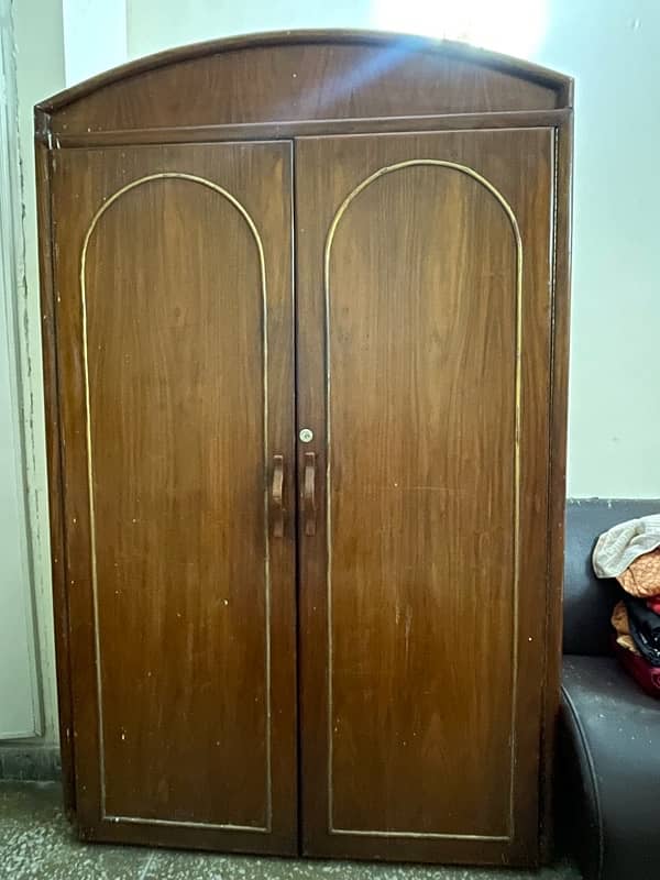 SOLID WOOD WARDROBE REASONABLE PRICE 1