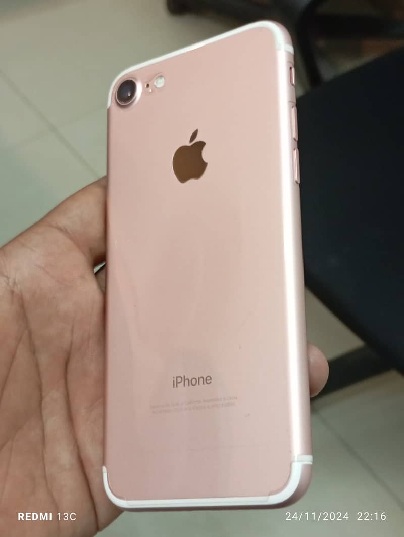 I Phone 7 Non PTA Good Condition 32GB 0