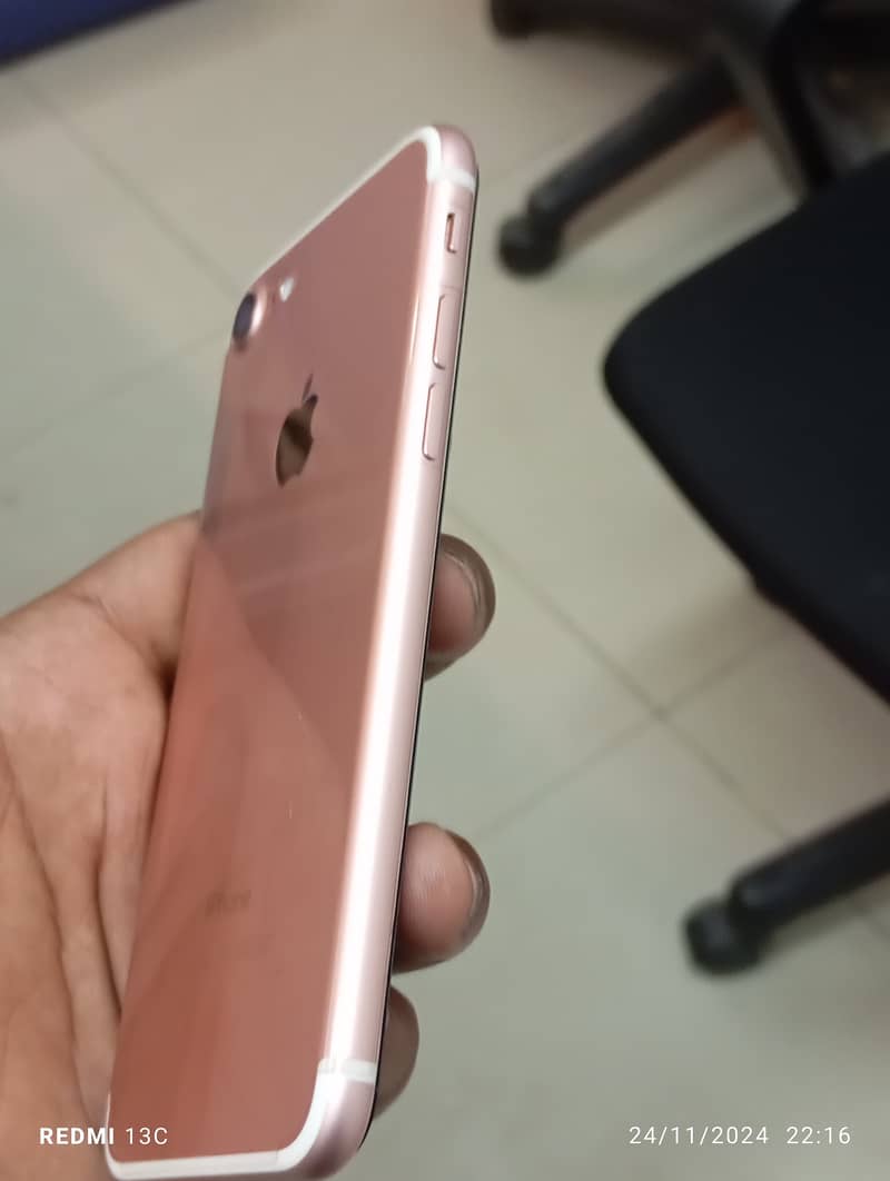 I Phone 7 Non PTA Good Condition 32GB 1