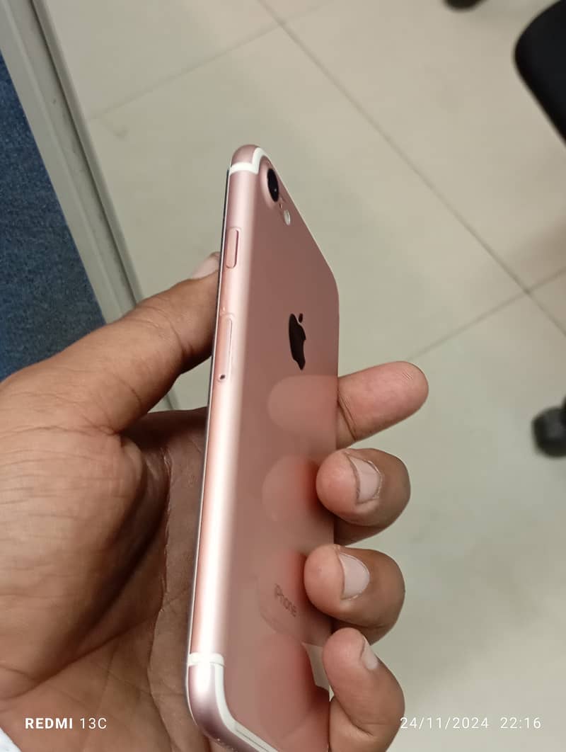 I Phone 7 Non PTA Good Condition 32GB 6