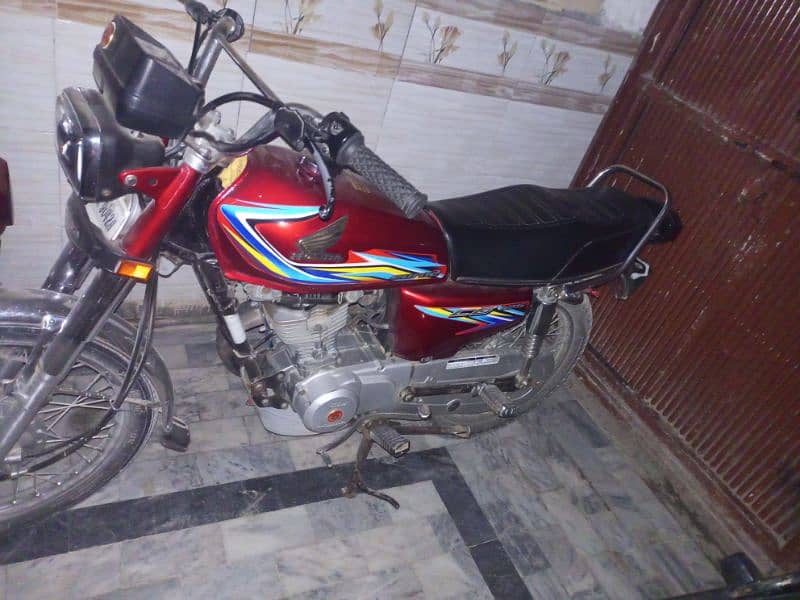 honda 125 good condition mein hai 1