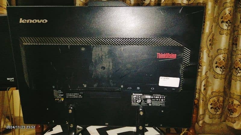 Lenovo LCD Widescreen Monitor ThinkVision L2251xwd(B) 3