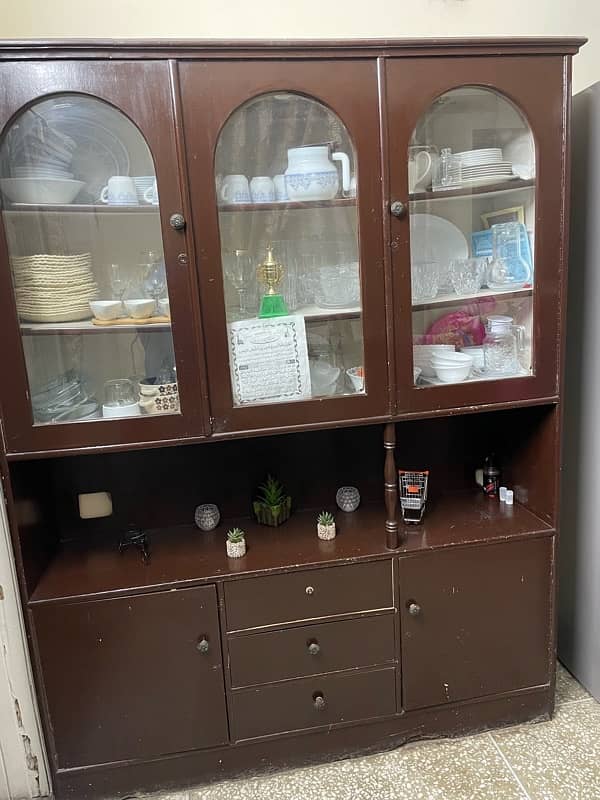 KITCHEN CUPBOARD REASONABLE PRICE 2