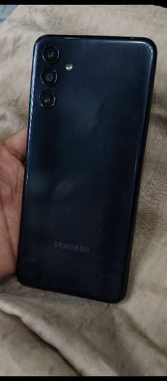 Samsung A04s for sell