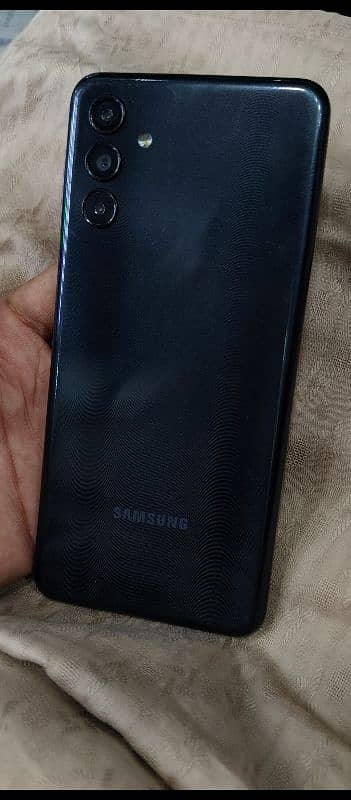 Samsung A04s for sell 0