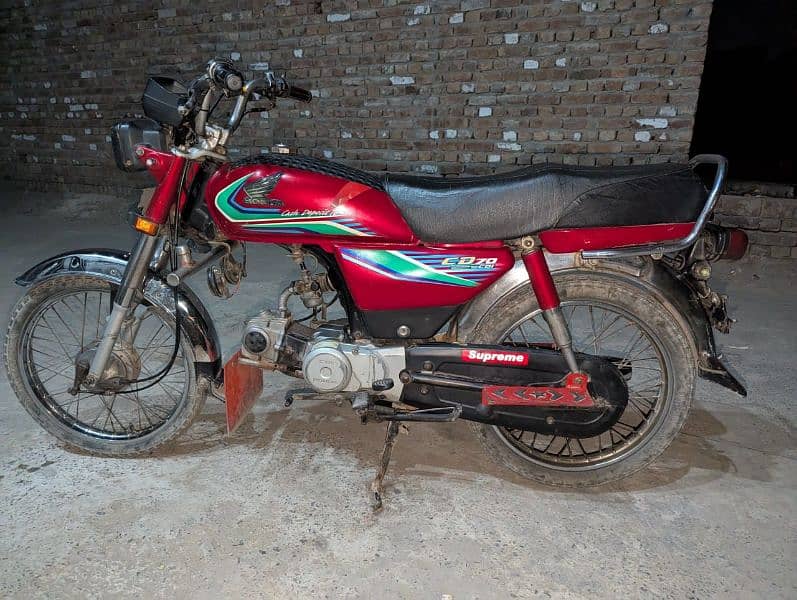 Honda CD 70 8