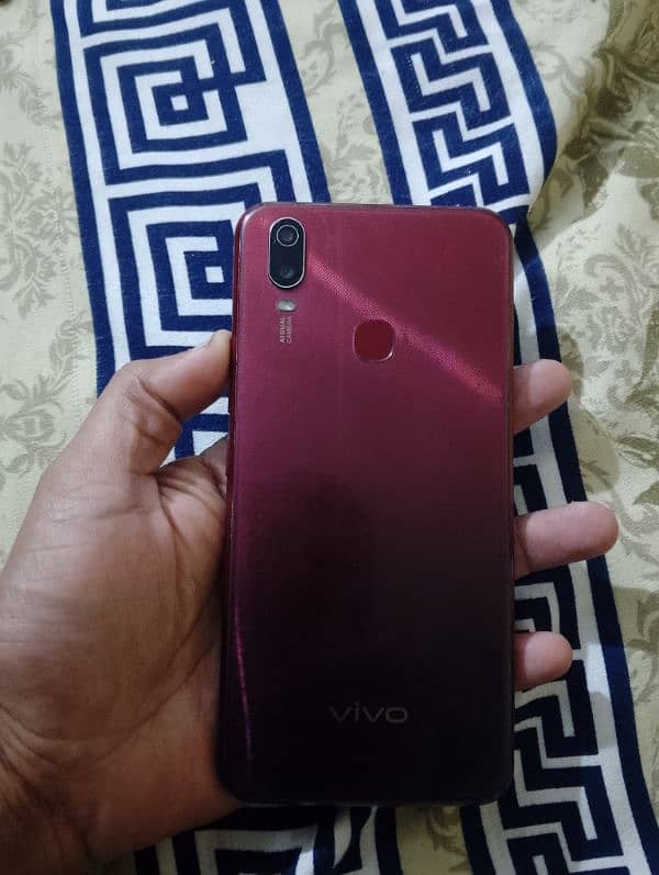 Vivo y 11 storage 3/32 condition 10/9 1