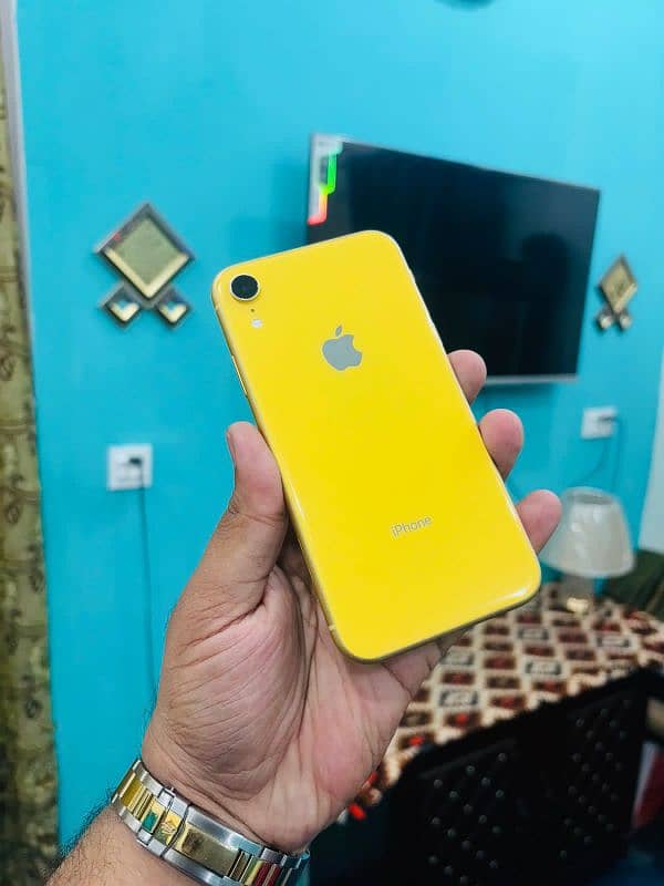 Iphone XR 64gb  Factory Unlock ( Esim Non Active 0