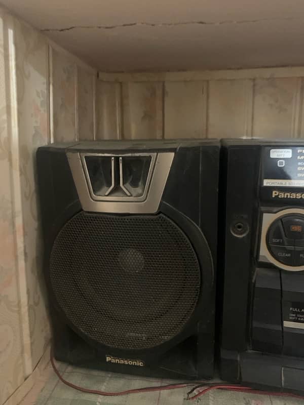 Panasonic Speaker 1