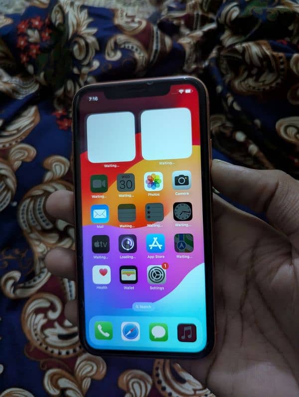 IPHONE XR NON PTA WATERPACK 1