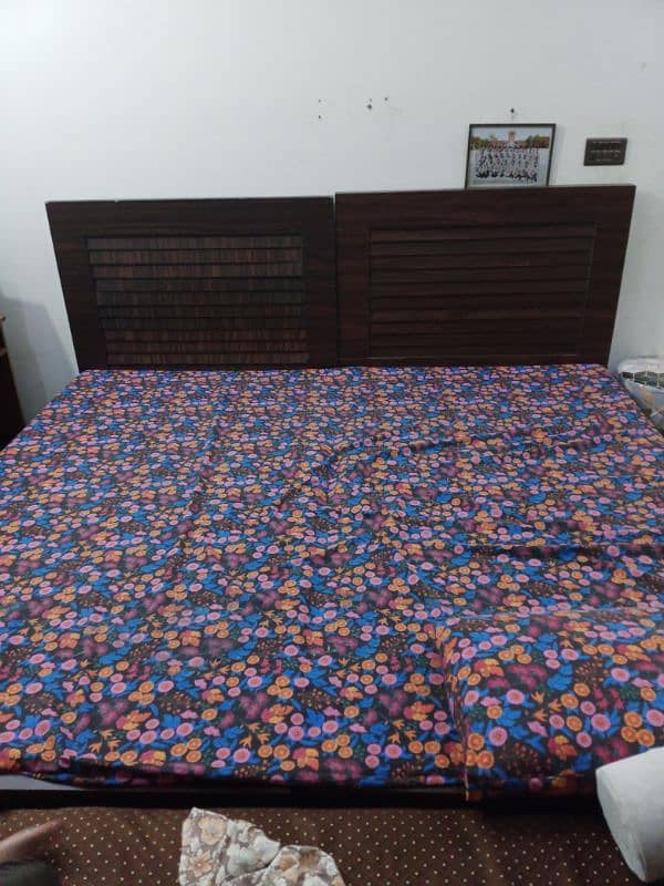 two single beds with mattress for sale 0