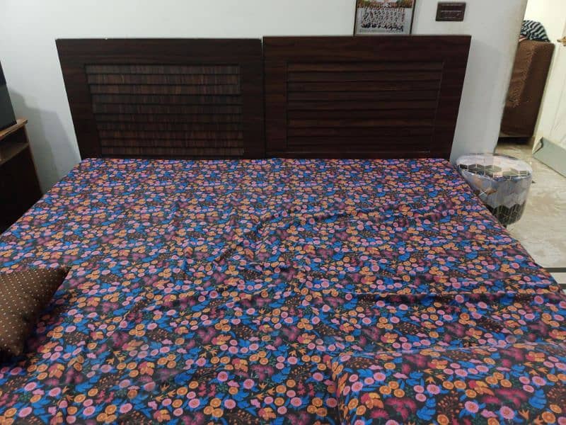 two single beds with mattress for sale 3