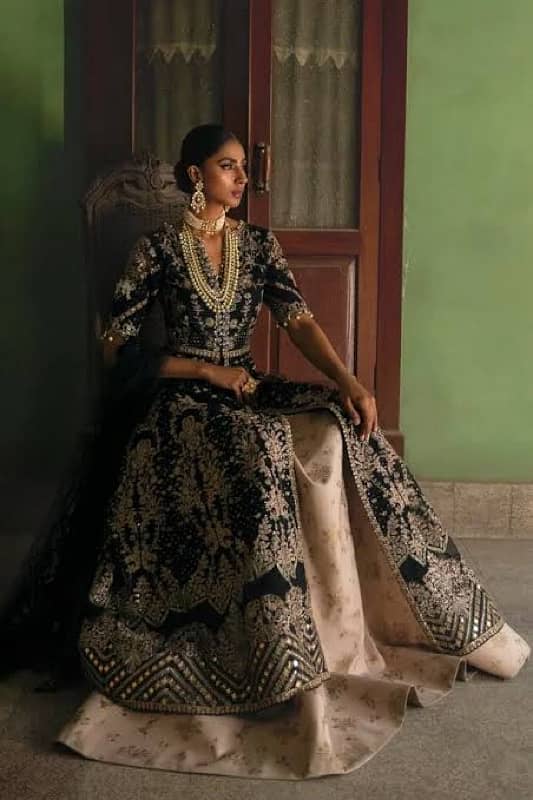 Formal wear (Sana Safinas Couture) 8