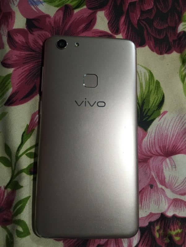 vivo v7 4/34 1