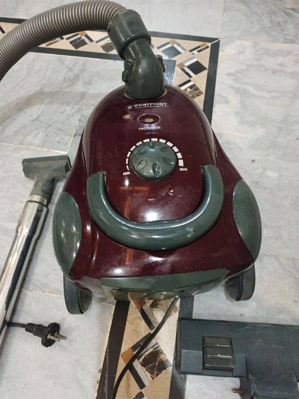 vacuum cleaner used 3