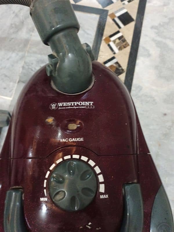 vacuum cleaner used 4