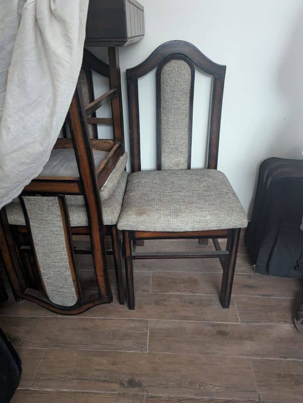 6 wooden dining chairs 1