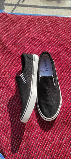 Casual and office comfortable shoes for men size UK 10