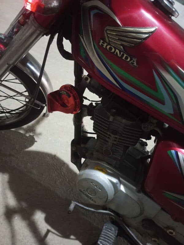 honda CG 125 model 2019 karachi number 7