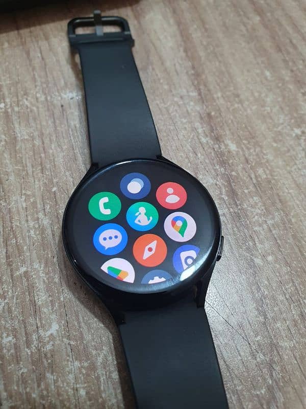 Samsung Galaxy Watch 4 44mm 1