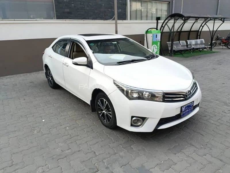 Toyota Altis Grande 2015 10