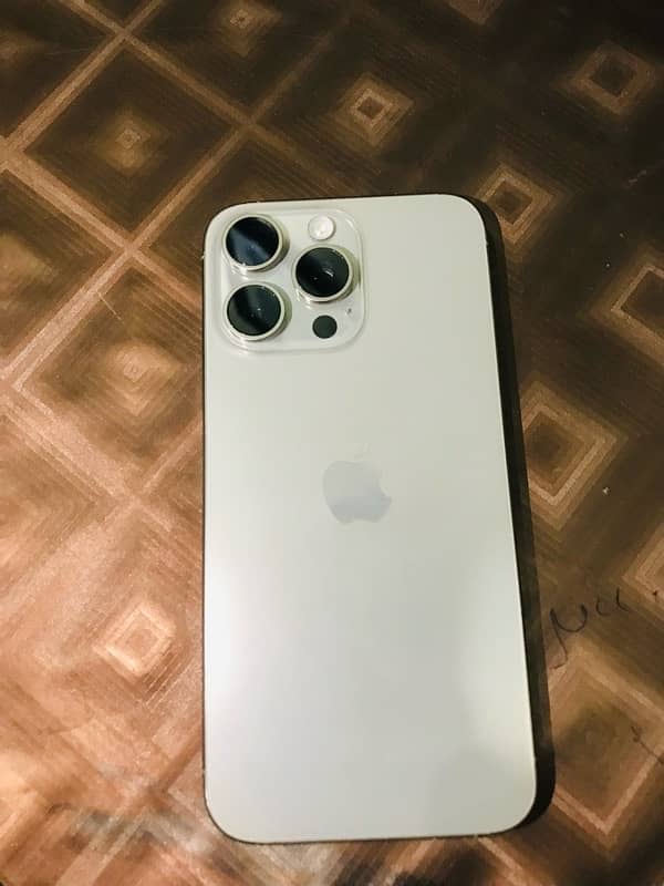 iphone 15 pro max 256Gb natural titanium full box 0