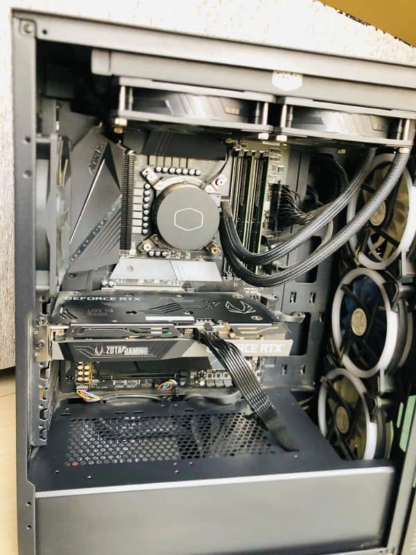 Excellent Gaming ultra modern PC 11