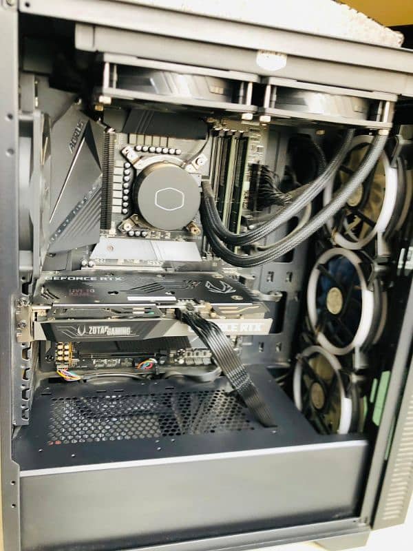 Excellent Gaming ultra modern PC 12