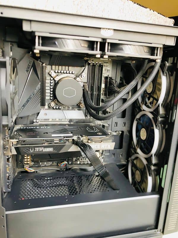 Excellent Gaming ultra modern PC 15